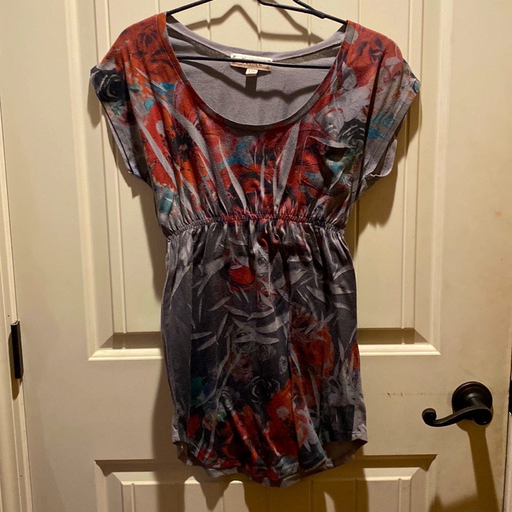 Women’s Short Sleeved Shirt 👚